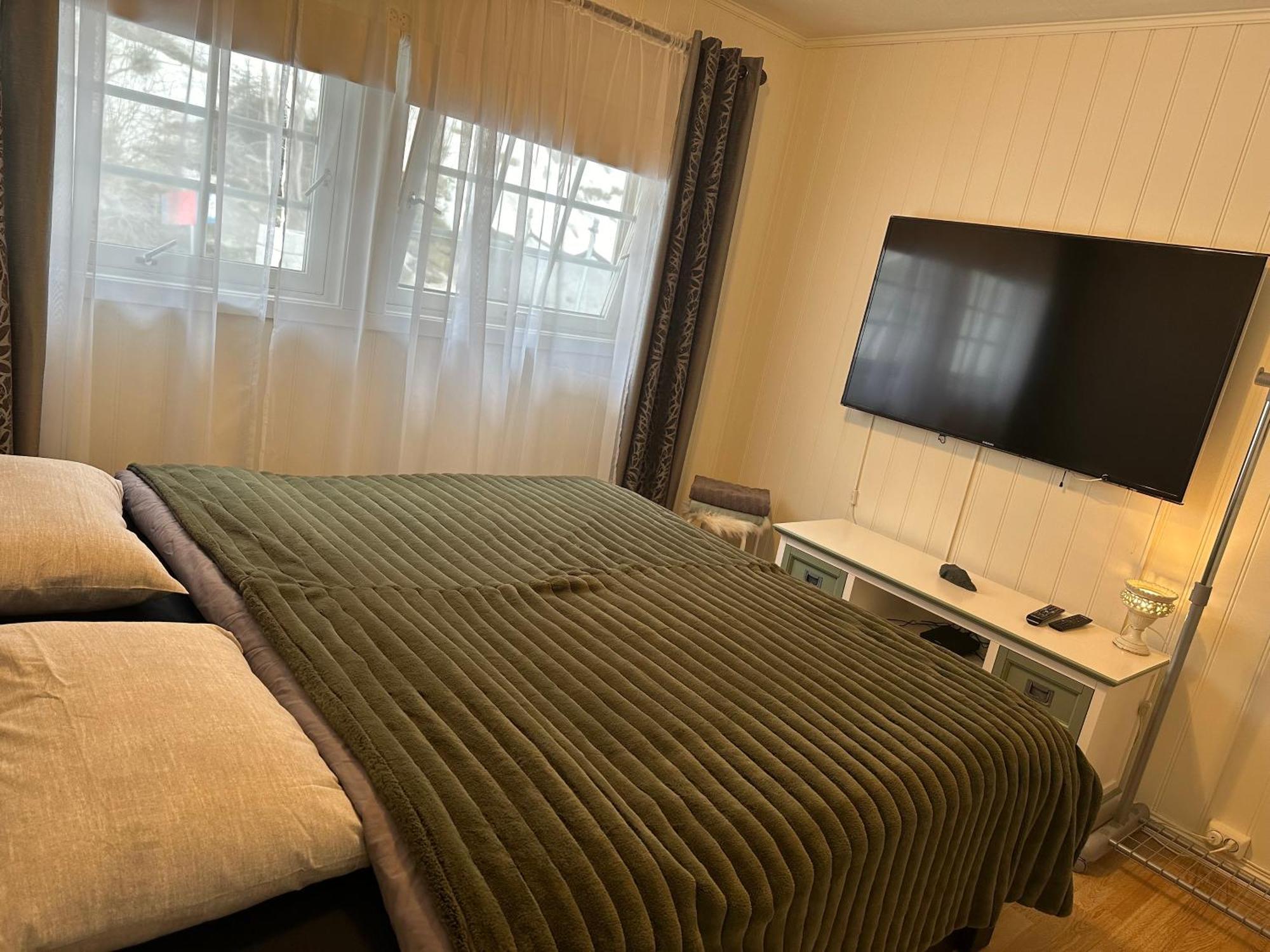 B&B I Flott Utsiktseiendom Otta Chambre photo